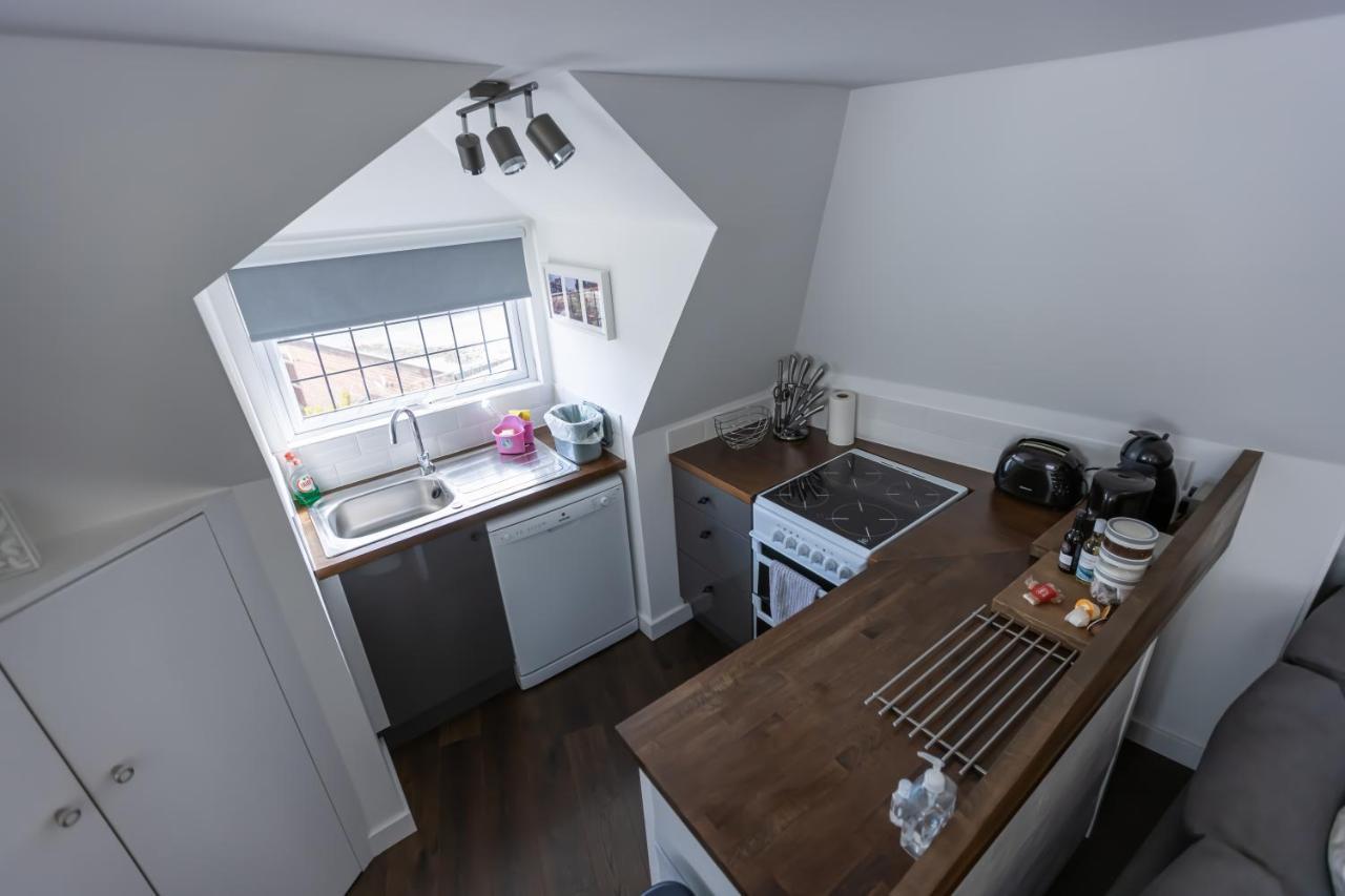 Beautiful Detached 1 Bedroom Apartment Eltham Exterior foto